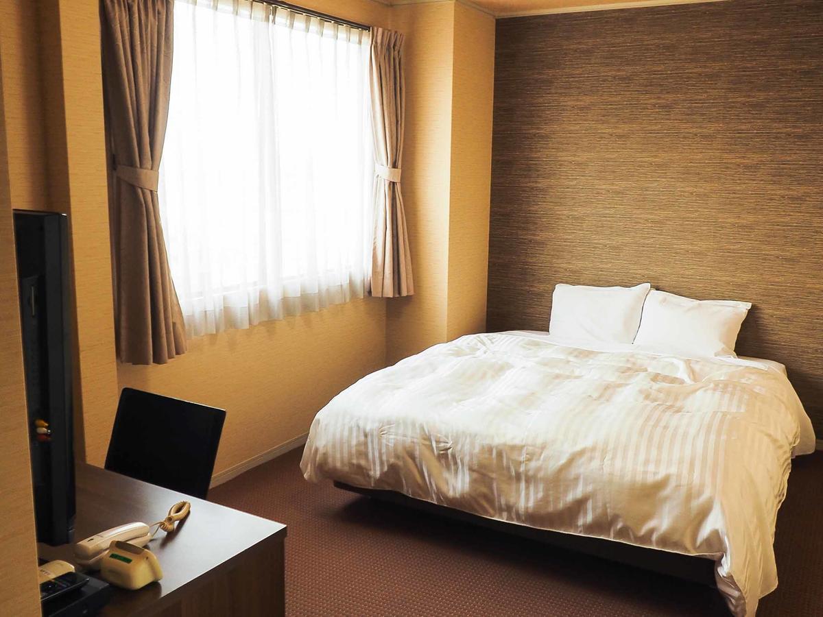 Hotel Komatsusou Tosu Eksteriør billede