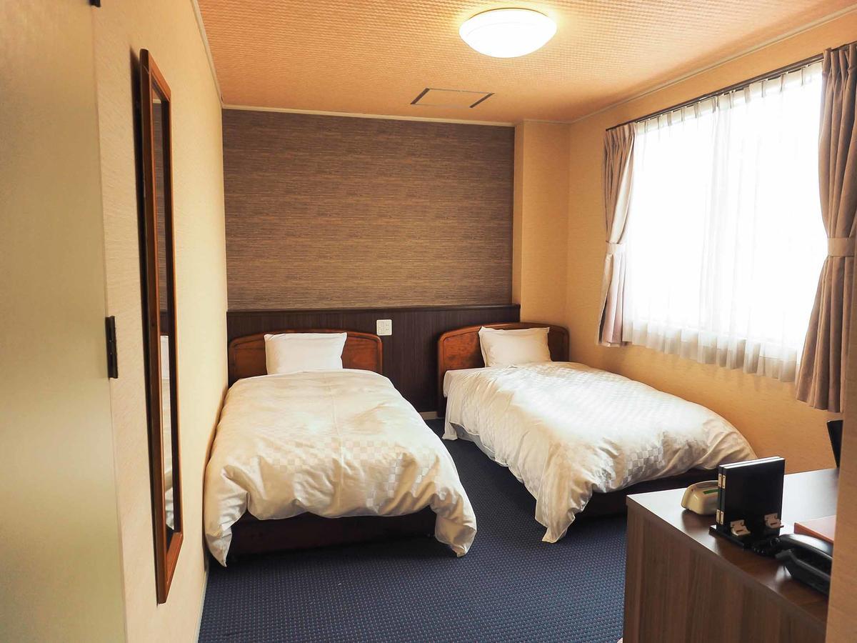 Hotel Komatsusou Tosu Eksteriør billede