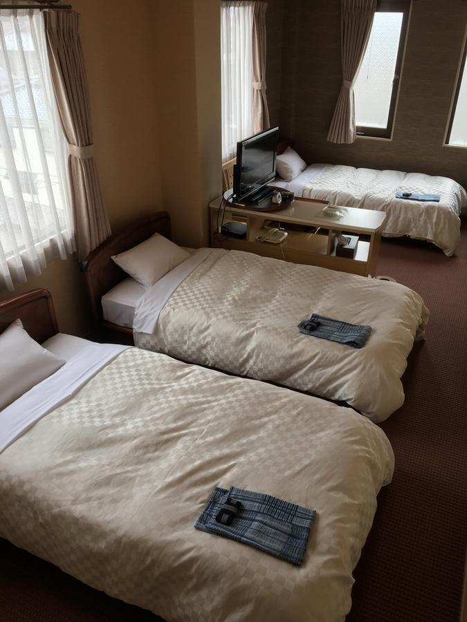 Hotel Komatsusou Tosu Eksteriør billede